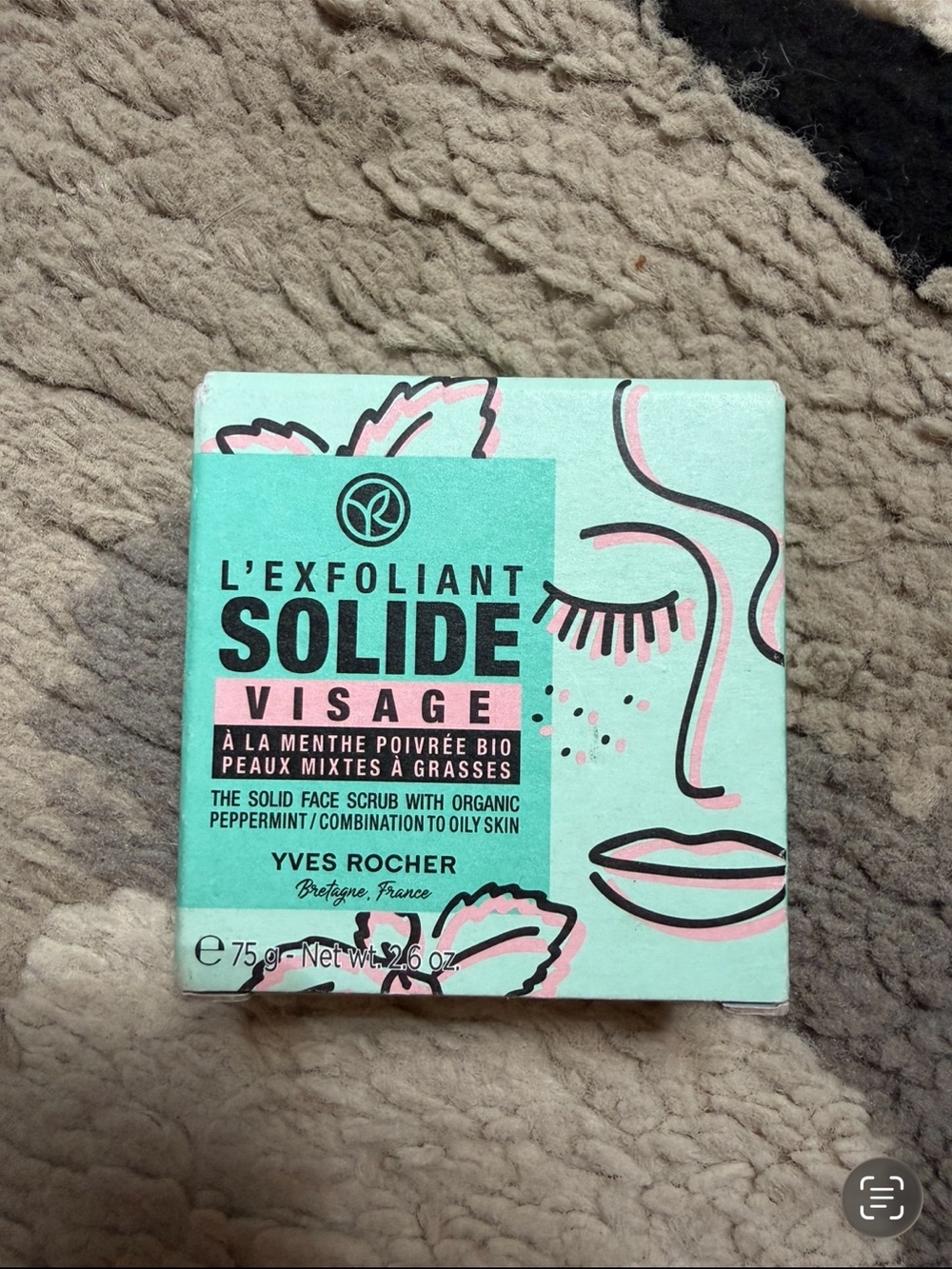 Yves Rocher Solid Face Scrub - Mint Green & Pink Accents
